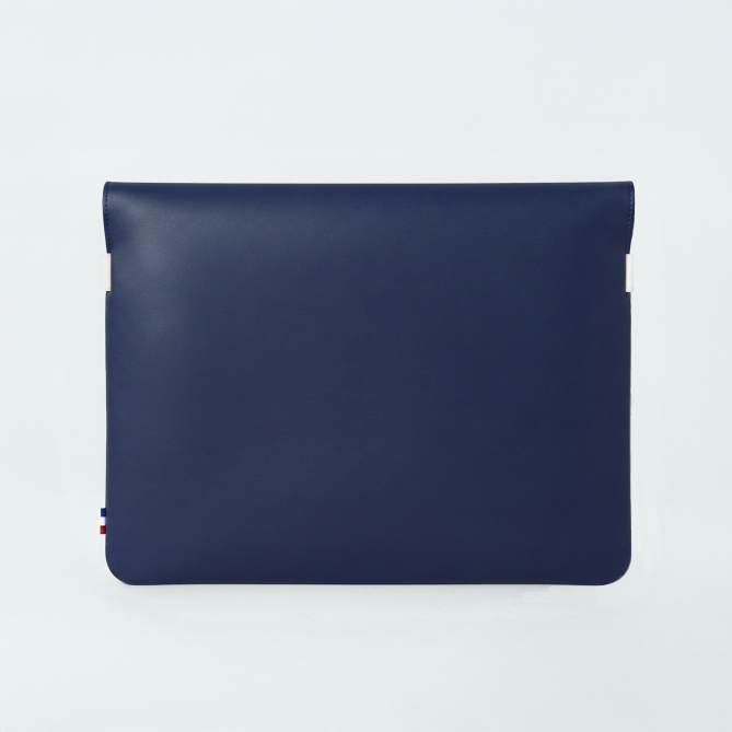 La pochette d'ordinateur La French Fab - Big Boutique - BPI France