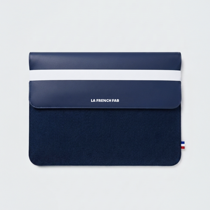 La pochette d'ordinateur La French Fab - Big Boutique - BPI France