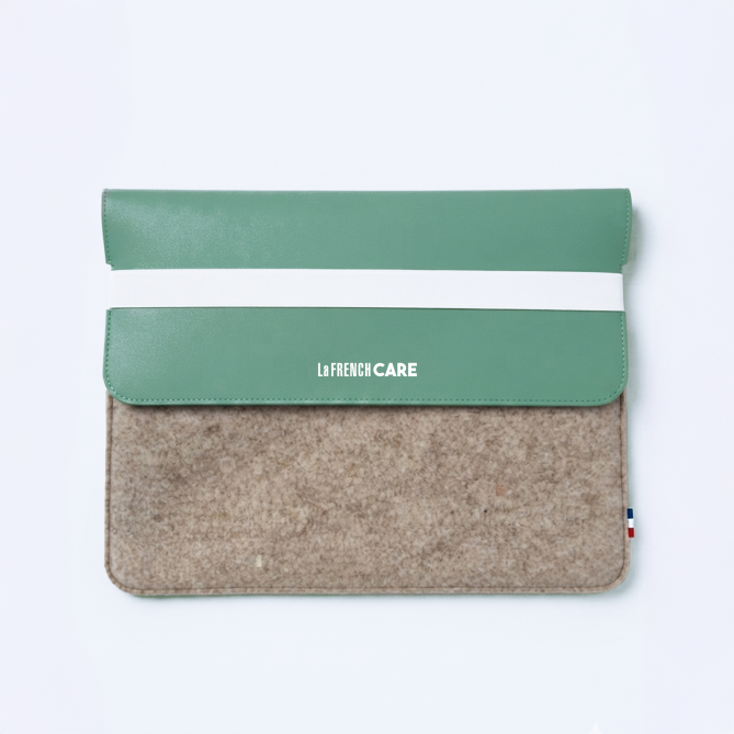 La pochette d'ordinateur La French Care - Big Boutique - BPI France